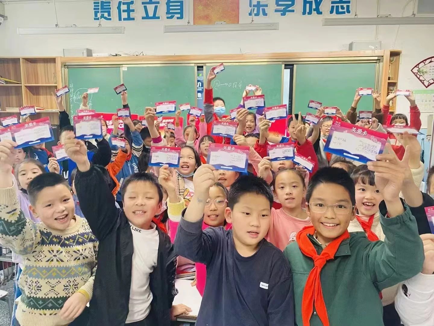 f723cfbb-6e9f-43f4-9b00-4c4dd9b7d077