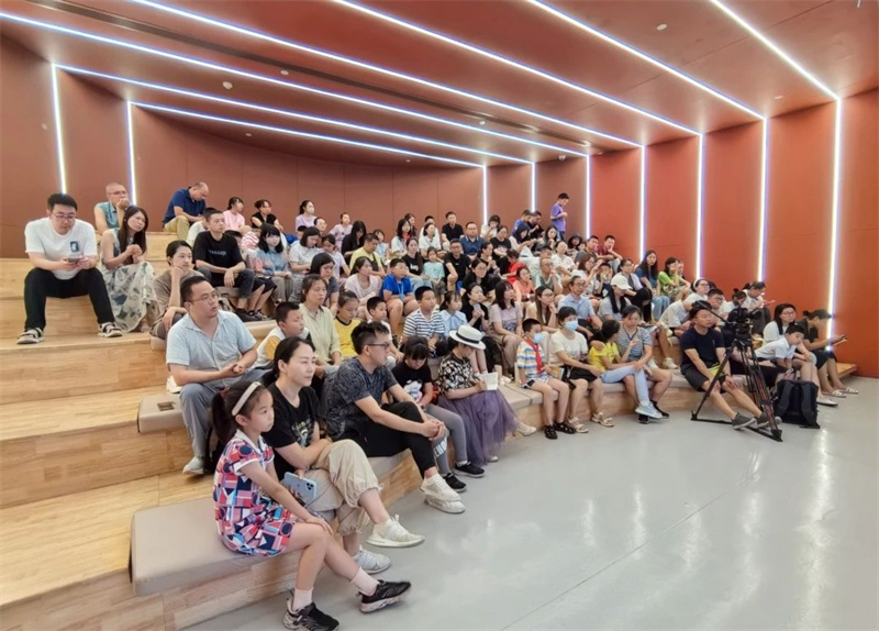 4faf2d9f-2976-4d44-acbd-73180bbf9490